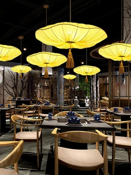 Новият китайски творчески Ретро ресторант Hot Pot Tea House Домакинът на Сватбата Настаняване в семейство на Покритие на коридора на хотела Класическа тъкан